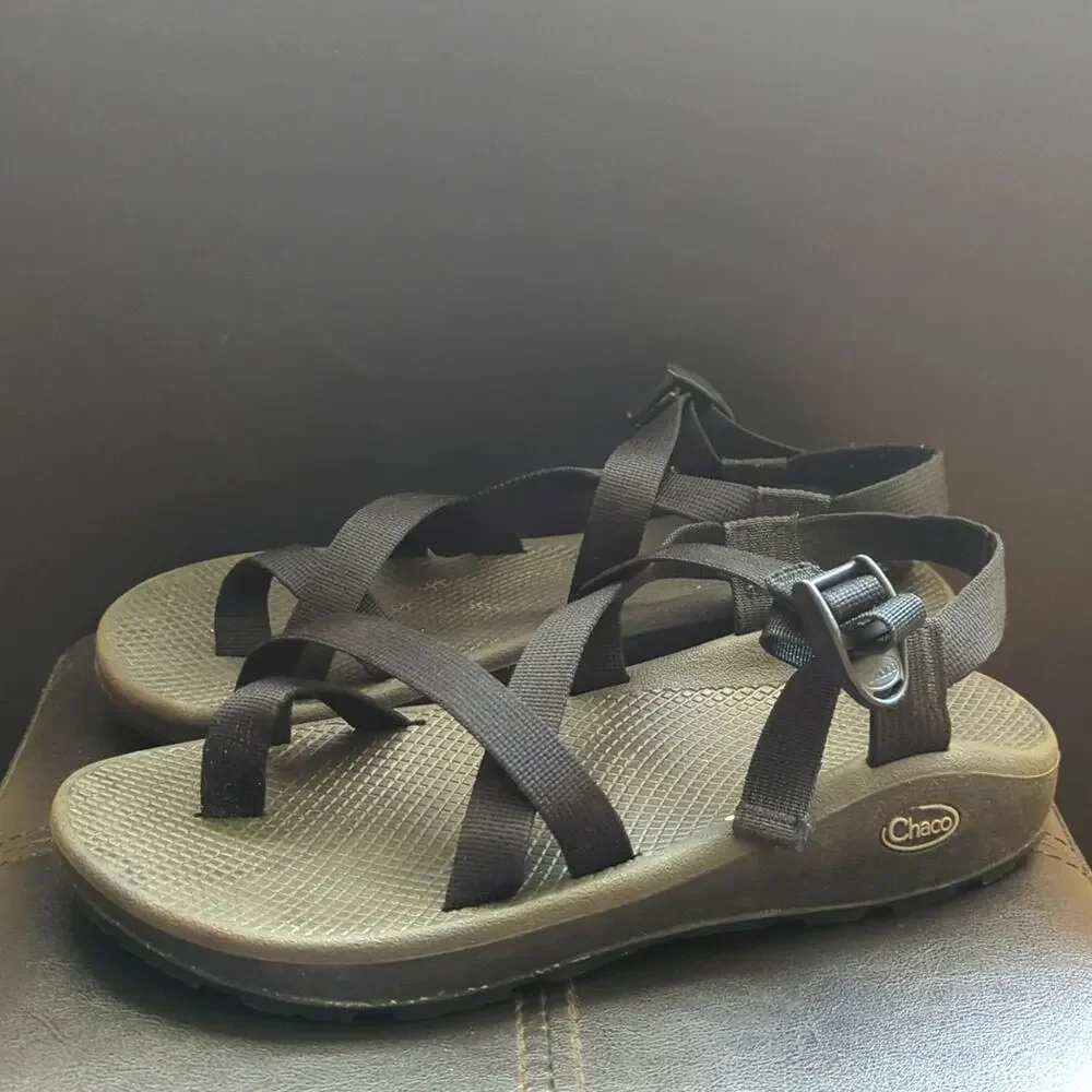 Chaco Z/Cloud Strappy Outdoor Hiking Comfort Camping Summer Sandals